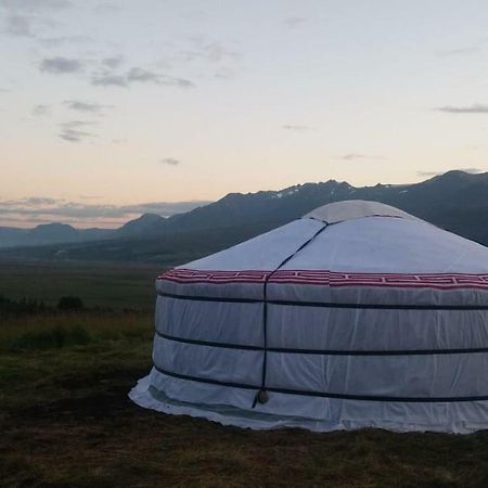 Iceland Yurt Акурейрі Екстер'єр фото