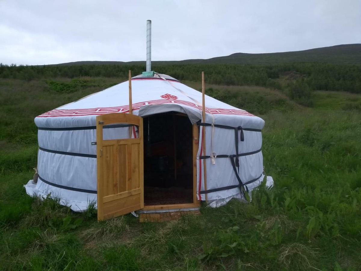 Iceland Yurt Акурейрі Екстер'єр фото